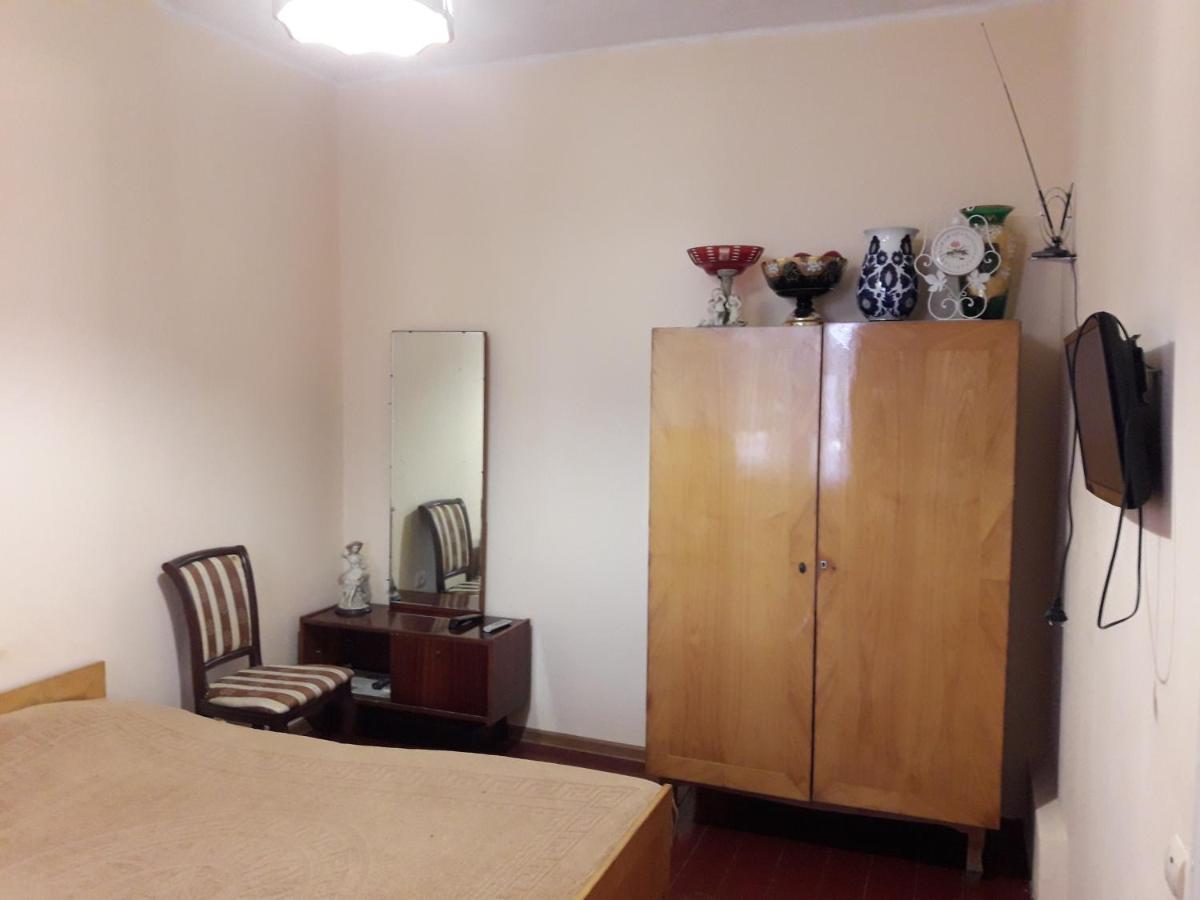 אוצ'מצ' Guest House Polnaya Chasha מראה חיצוני תמונה