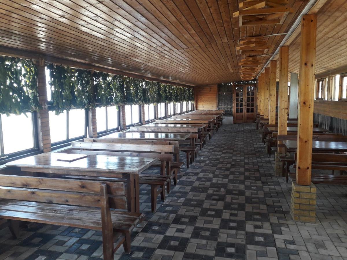 אוצ'מצ' Guest House Polnaya Chasha מראה חיצוני תמונה